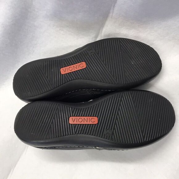 Vionic Addison Black Leather Slip On Comfort Loafer w Orthaheel  Size 8.5 shoe - Picture 5 of 7